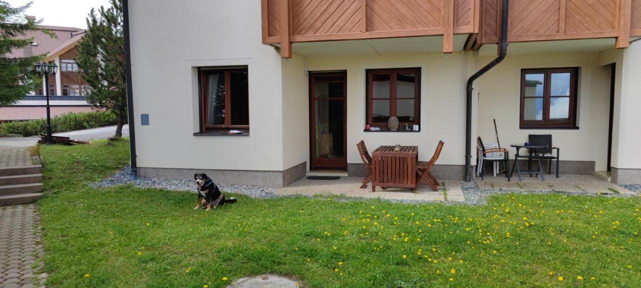 Familien-Garten-Suite Kanzelhoehe Gerlitzen - Gerlitzenurlaub At Kanzelhohe Luaran gambar